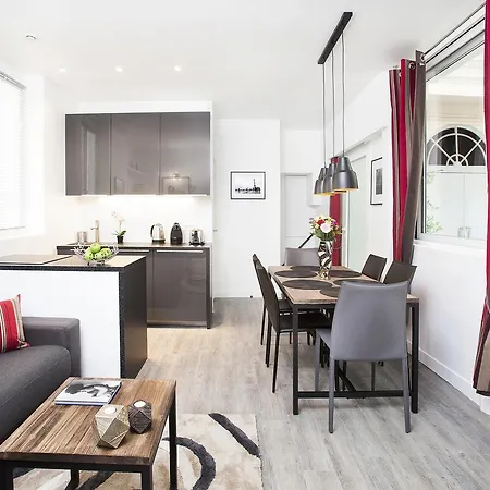 Charming 2Br-2Ba Between Le Marais & Le Louvre Paris Exterior photo
