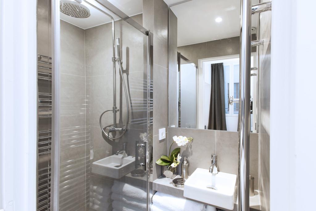 Appartamento Charming 2br-2ba Between Le Marais & Le Louvre Parigi