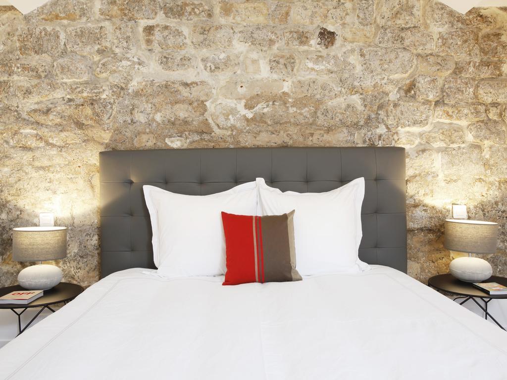 Charming 2br-2ba Between Le Marais & Le Louvre Appartement